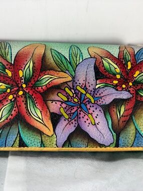 ANUSCHKA INDIA-NWT$119.00             MASTERPIECE PAINTING TOOK 6 WEEKS TO PAINT